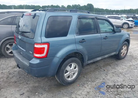 2011 Ford Escape Xlt z USA, uszkodzony, nr VIN 1FMCU0DG0BKB64795